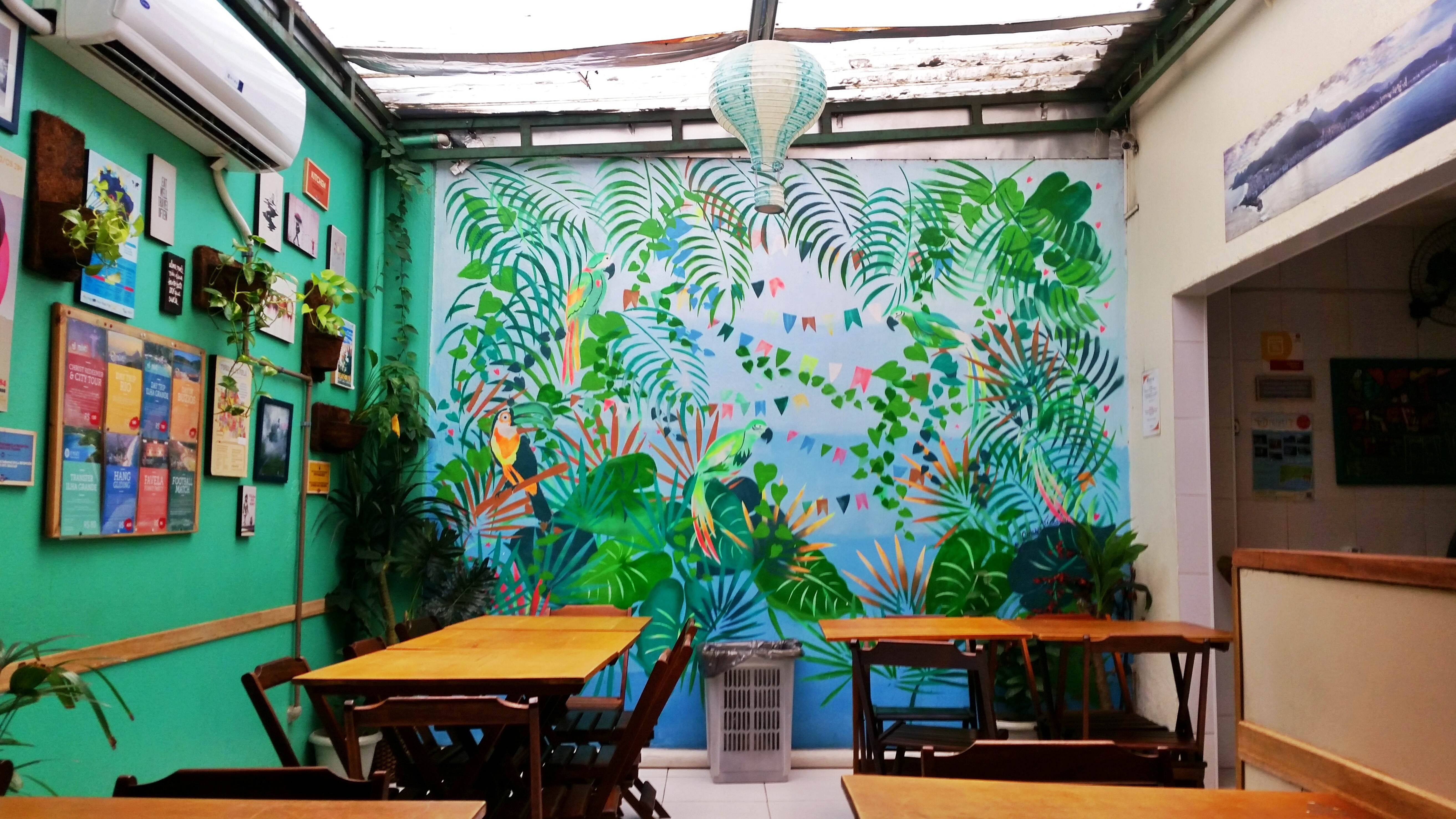 Tropical Dining Room, El Misti Hostel, Rio de Janeiro