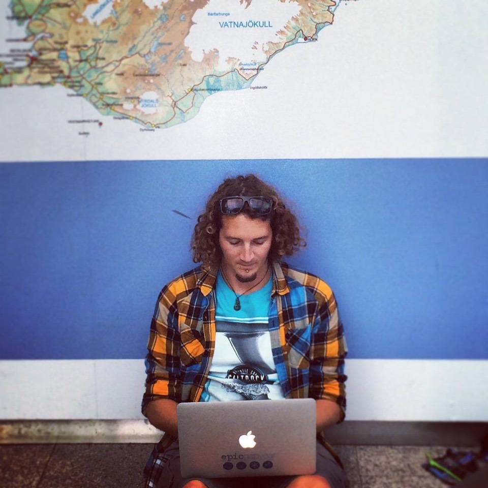 backpacker-banter-travel-planning-rtw