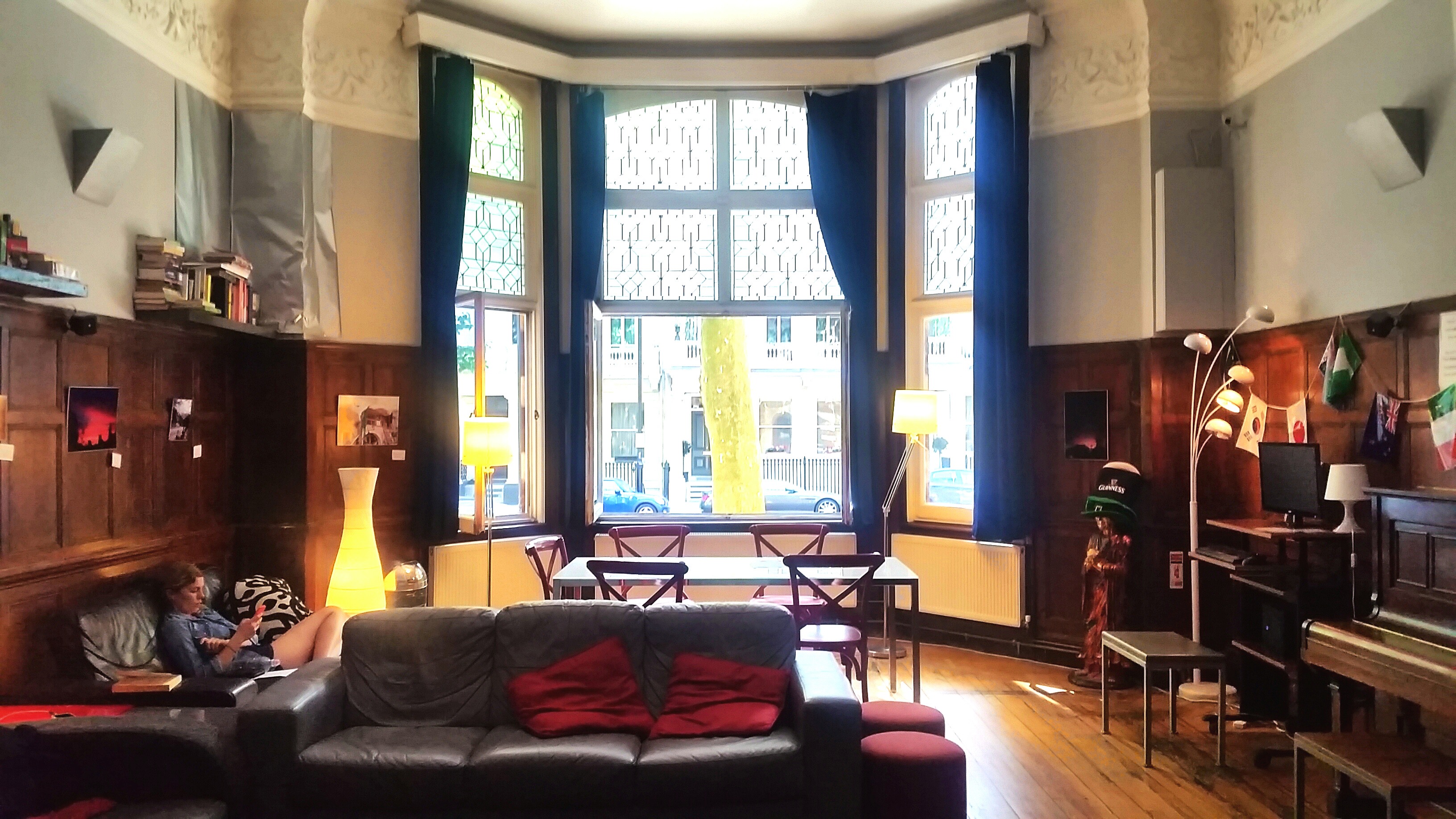 Astor Hyde Park Review - Hostel Living Room
