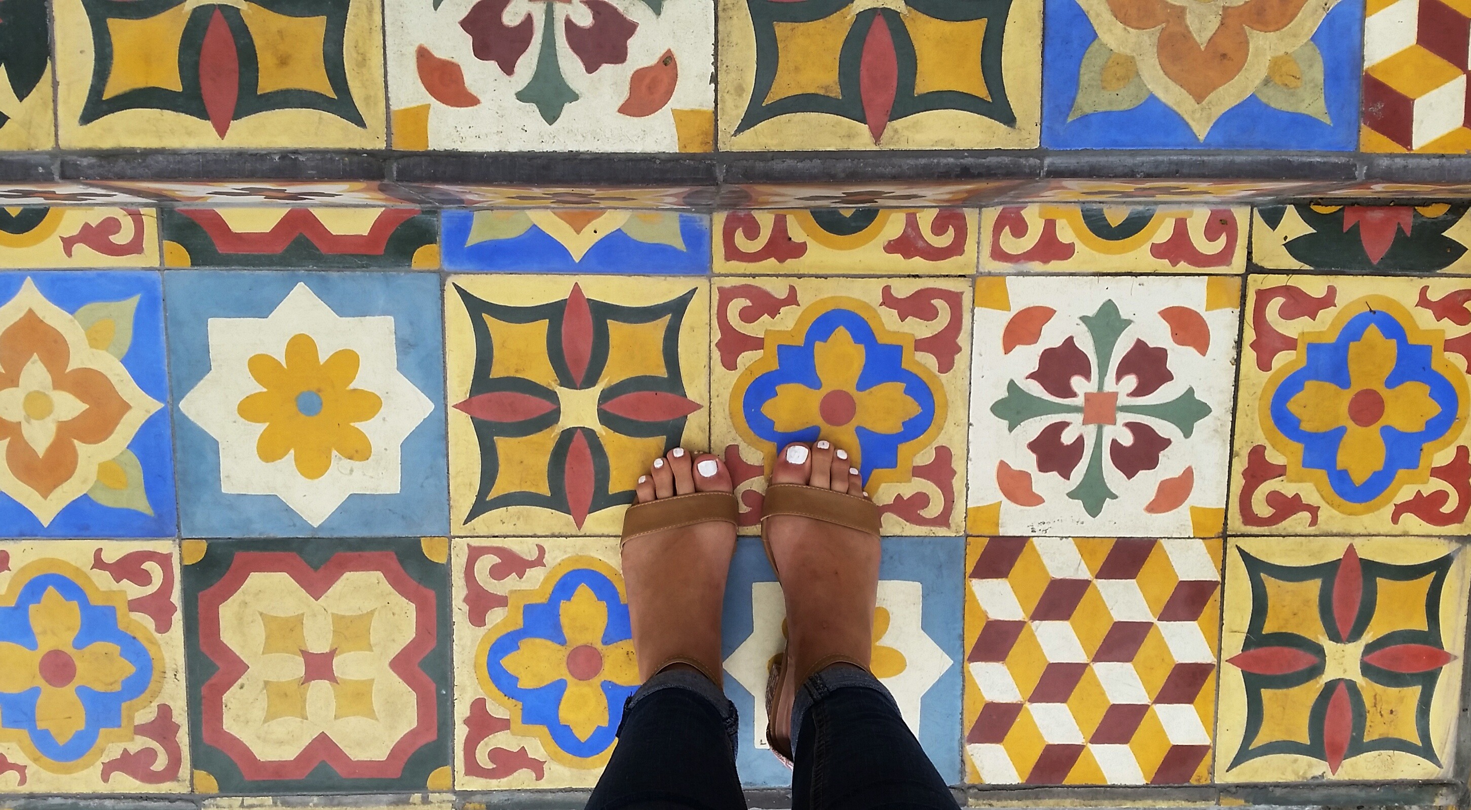 30 Ideas To Live Like You're Travelling Every Day: Take photographs - colourful patterned tiles in São Paulo