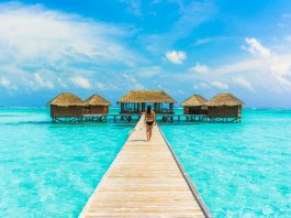 Interview: Couple From Luxury Travel Blog, No Destinations Reveal How They Travel Full Time - No Destinations in the Maldives