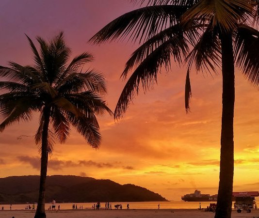 If This Sunset Isn’t Enough Motivation To Visit Brazil, There’s Something Wrong If This Sunset Isn't Enough Motivation To Visit Brazil, There's Something Wrong | StoryV Travel & Lifestyle| StoryV Travel & Lifestyle