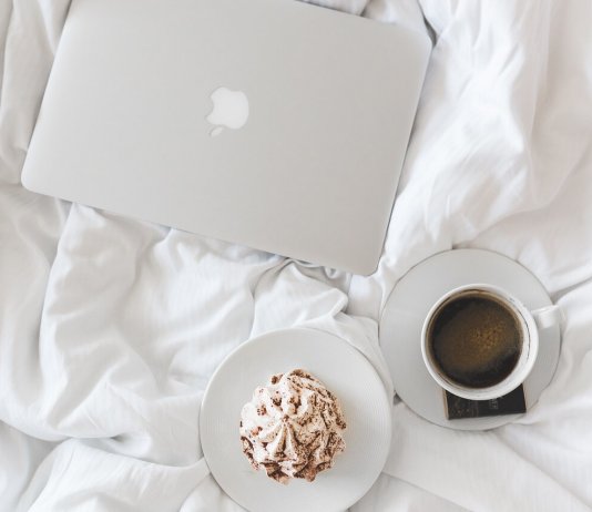 The Newest Trend: Freelancing Around the World – Here’s How to Do It The Newest Trend: Freelancing Around The World - How To Do It... Learn the keys steps to take your income travelling with you as you begin honing your skills and freelancing around the world!