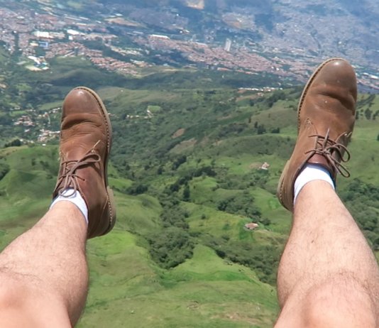 Paragliding in Medellin, Colombia: How To Have A Safe And Epic Ride