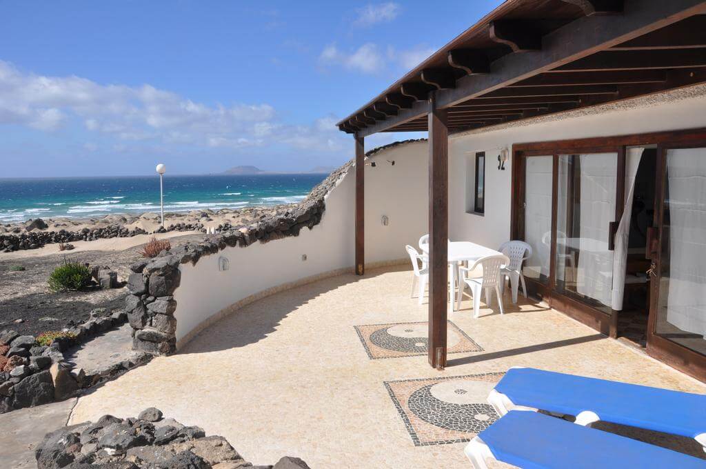 Villa Taguluche Famara, Lanzarote | 10 Amazing Holiday Villas In Spain For Millennial Travelers