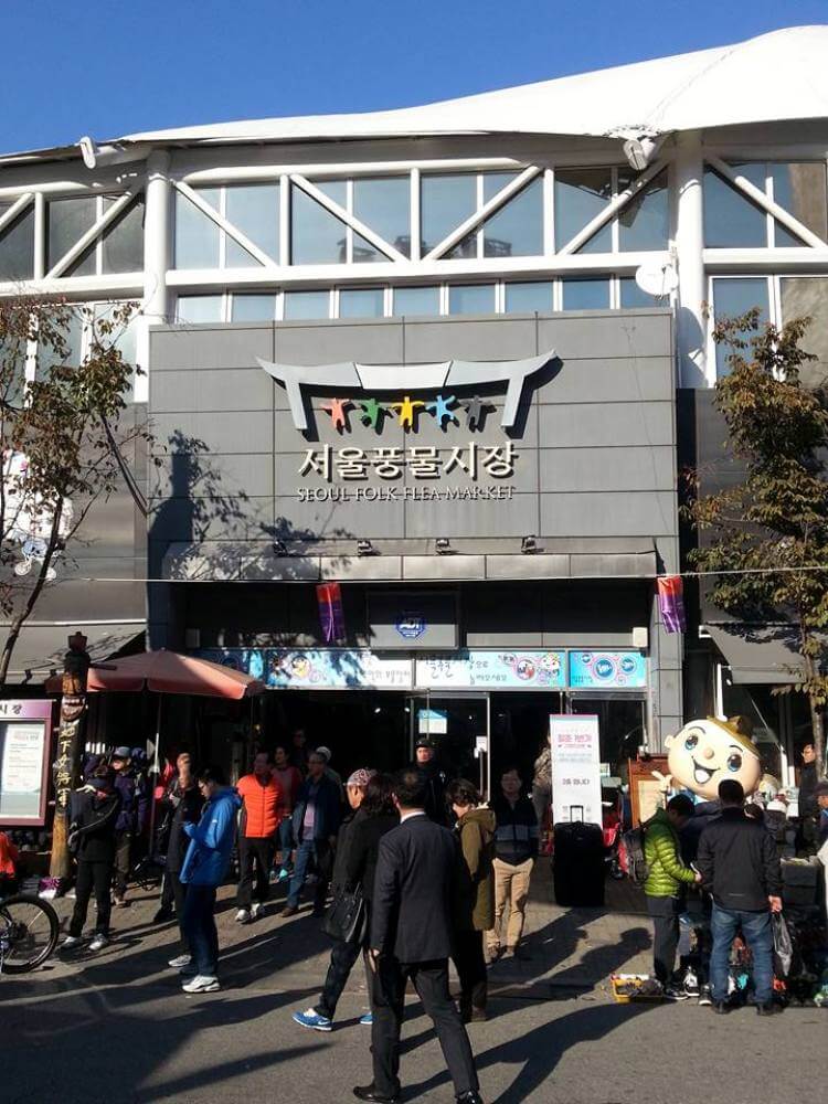 seoul folk flea market-Insider’s Guide: Essential Seoul Travel Tips You Need To Know Before Visiting