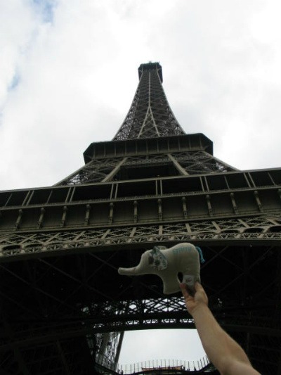 ARCHEfant Emmy at the Eiffel Tower| These Inspiring Traveling Elephants Support Children In Intensive Care
