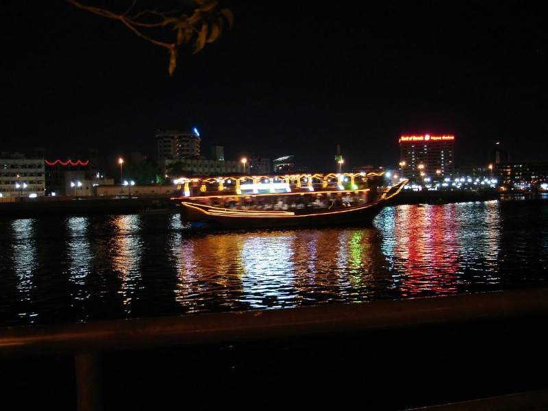 Dhow Cruise | Planning a short trip to Dubai? Read this first...