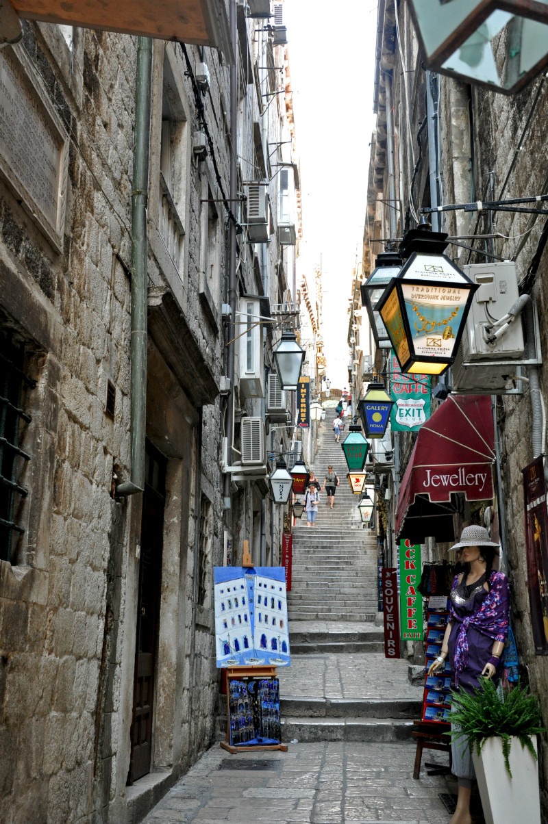 The alleyways of Dubrovnik | Croatia Travel Tips: Female Travelers Share Travel Inspiration and Advice