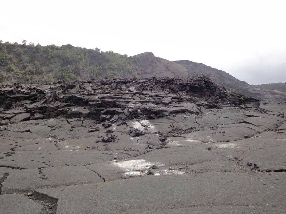 Volcano Park Crater- Big Island of Hawaii Travel Tips