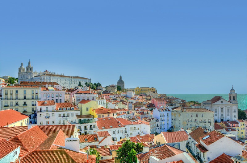 Long term travel in Portugal