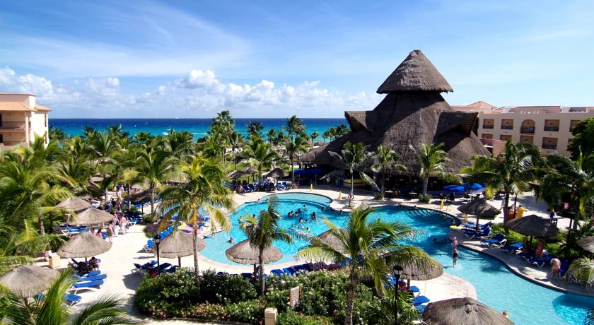 Sandos Playacar Beach Resort, Playa del Carmen - Adults only all inclusive resort in Mexico