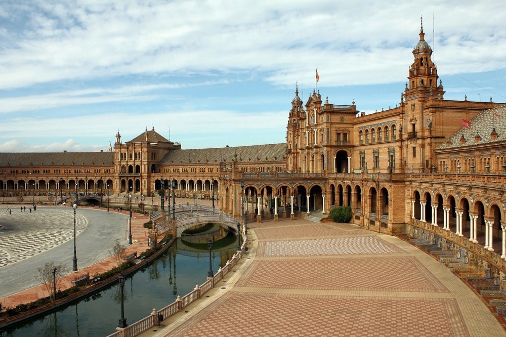 Piaza de Espana - Seville travel tips