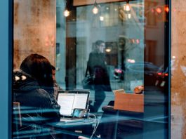 Do you dream of traveling the world and working online but struggle with A.D.D and feel it would hold you back? Here are 7 top strategies on how to become a digital nomad with Attention Deficit Disorder. Hint - traveling & working online is still within your reach! Click through to read now...