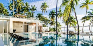 Pop a bottle of bubbly! Airbnb recently acquired luxury villa rental company, Luxury Retreats, which means you will soon be able to book high-end luxury villas on Airbnb. Cheers to that!