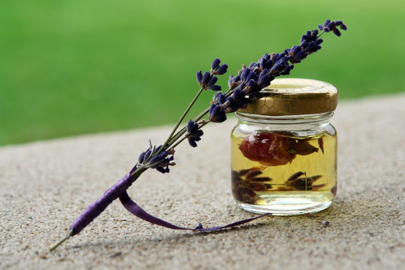Cure common traveler health issues like sleeping problems with lavender