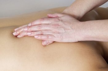 best-travel-jobs-massage-therapist