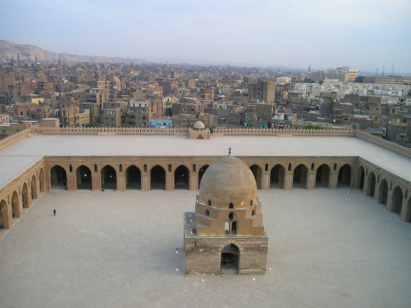 Amazing places to visit: Cairo