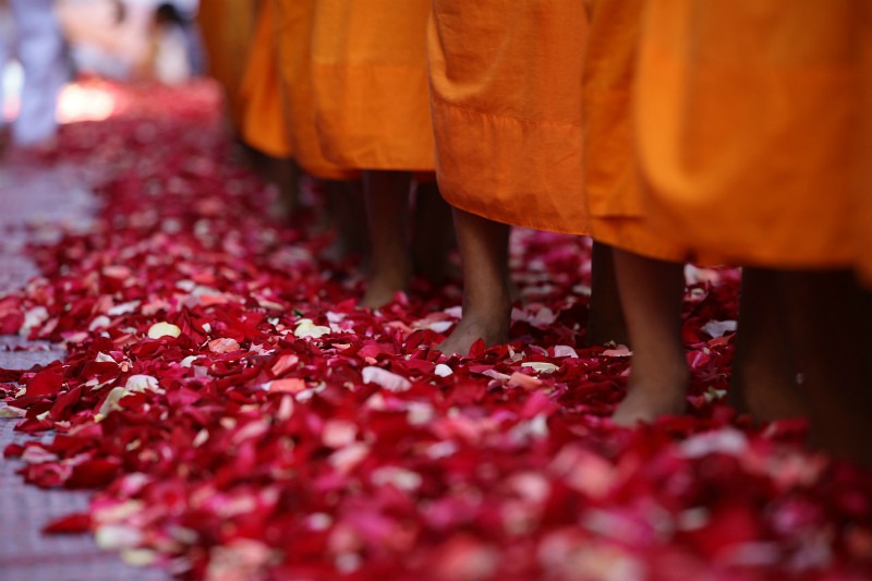 Things To Know Before Traveling To Thailand: Don't point your feet at people or objects of importance