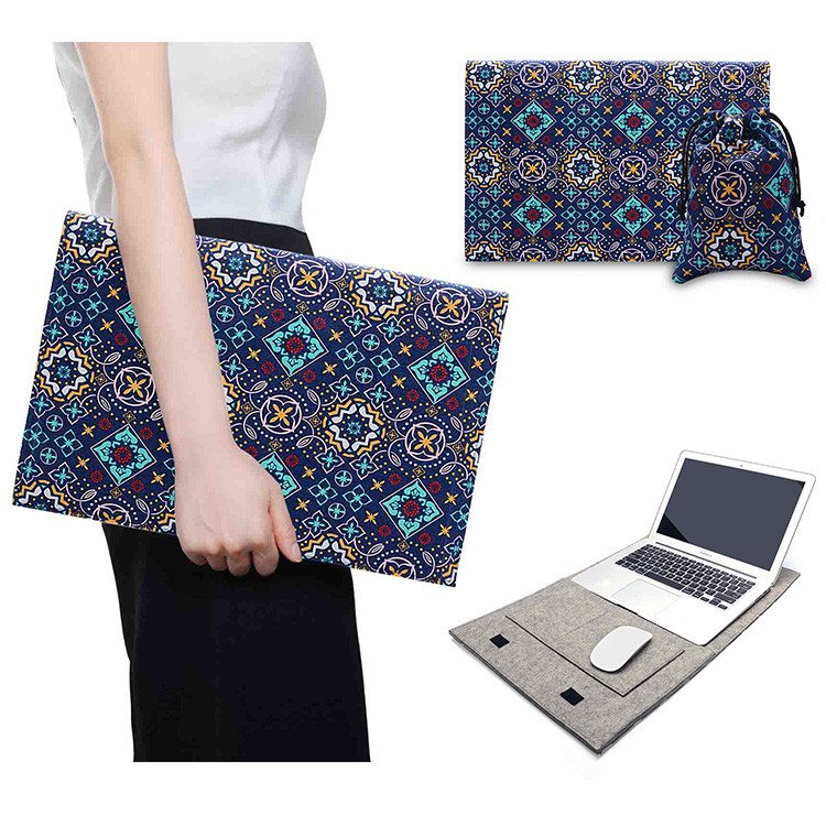 Digital Nomad Womens Laptop Case - Summer Travel Gifts For Female Travelers