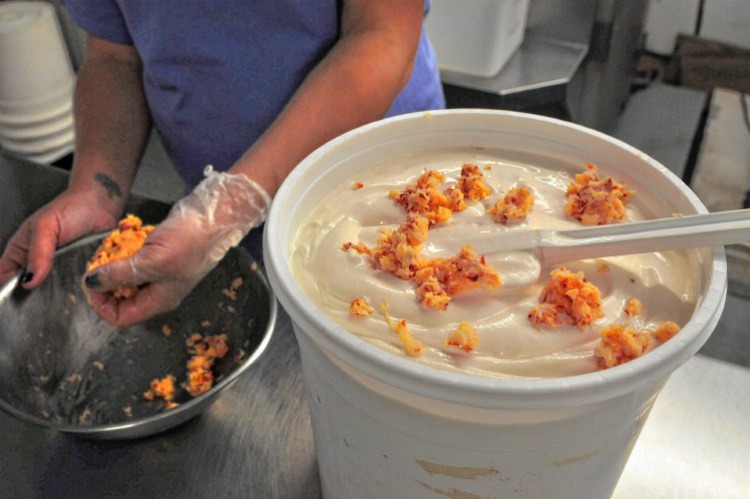 Ben & Bill's lobster ice cream in Maine