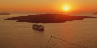 Are you about to go on your very first cruise? Follow these 5 important tips and you’ll be more than ready when the time comes to set sail!