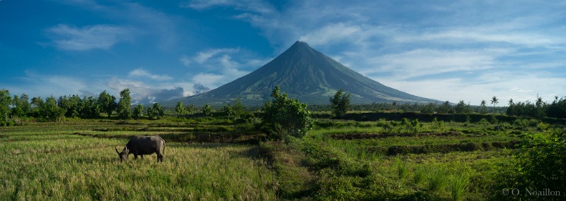 Incredible natural wonders in the Philippines - Mount Mayon