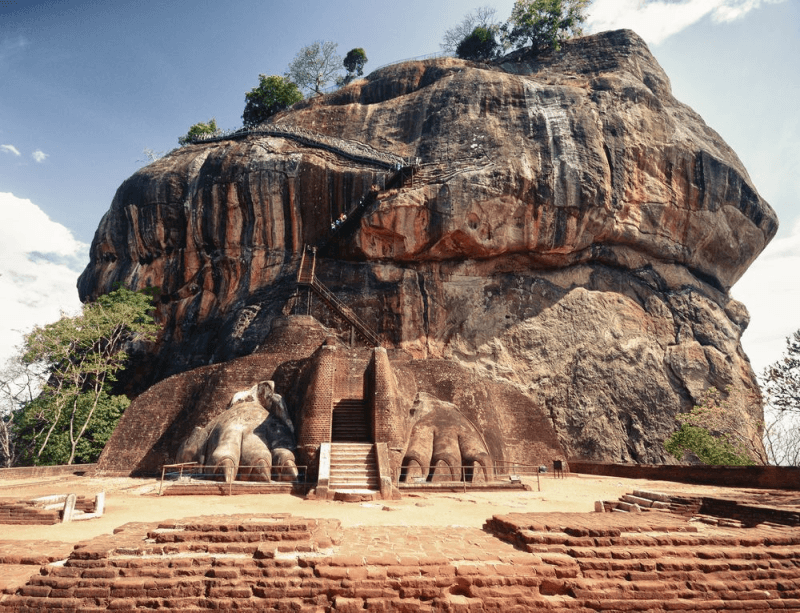 The majestic Sirigaya Rock Fortress