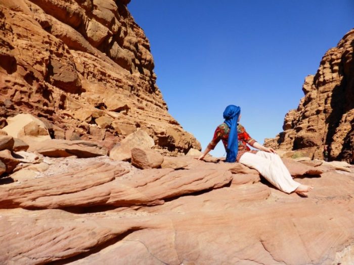 8 Travel Tips for Women Traveling in the Middle East
