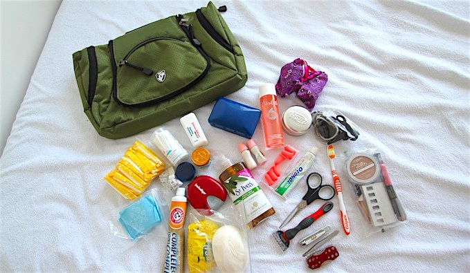 ultimate packing list for women