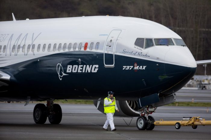 Boeing 737 MAX 8