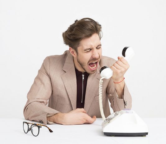 How To Effectively Complain After A Bad Vacation