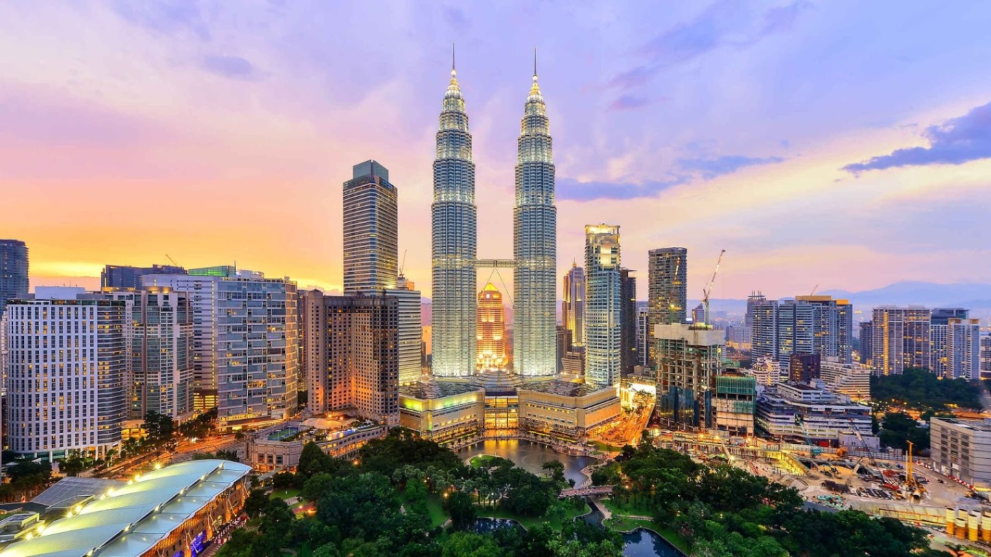 The Top 10 Must-Visit Places In Malaysia