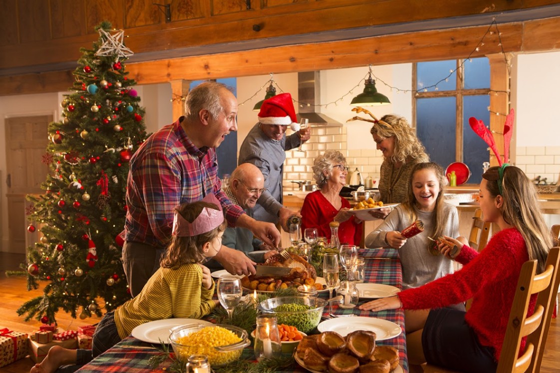 The Dos and Don'ts of a Christmas Family Vacation